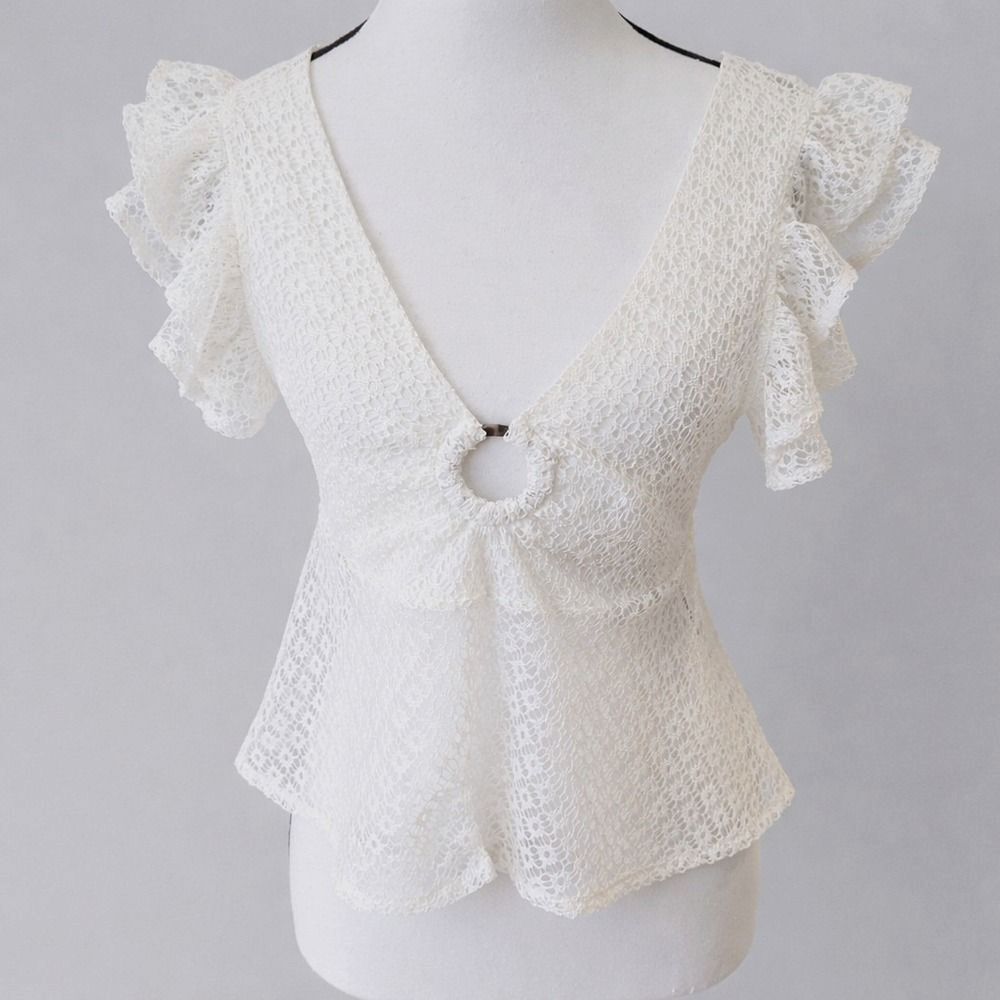 Steve Madden Womens XS White Lace Peplum Top Ruffle‎ Sleeve V Neck Cutout Blouse